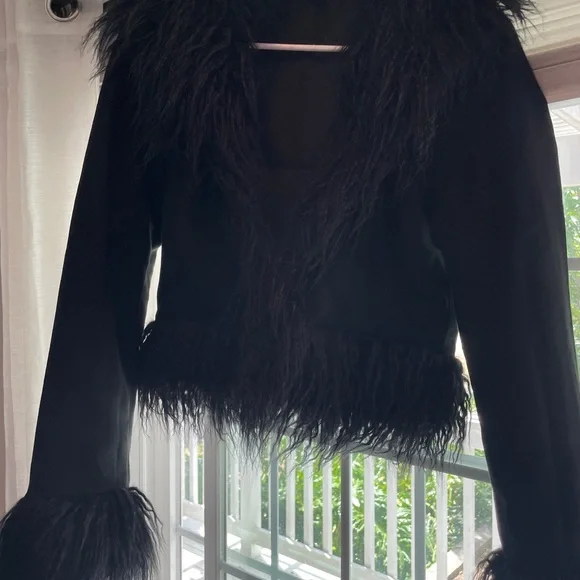 Black Faux Fur Trim Jacket - Picture 4 of 4